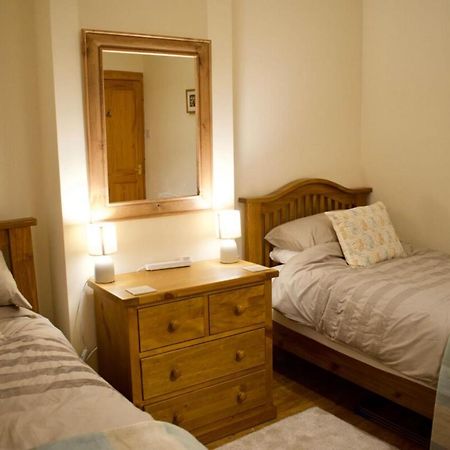 Newly Refurbed Home With Free Parking Edinburgh Dış mekan fotoğraf