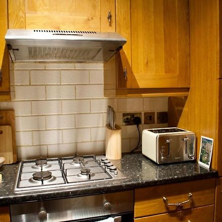 Newly Refurbed Home With Free Parking Edinburgh Dış mekan fotoğraf