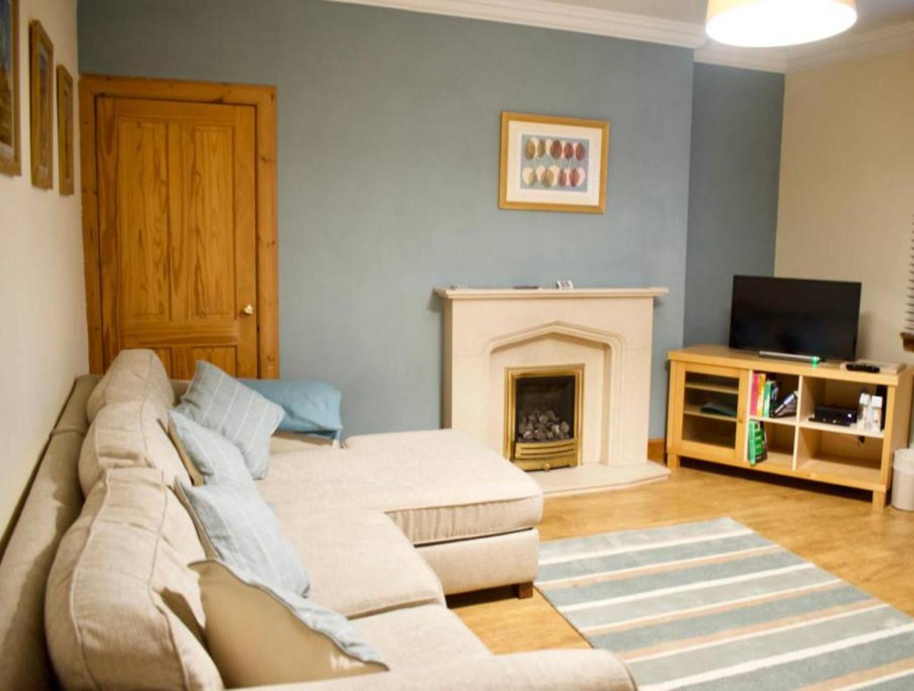 Newly Refurbed Home With Free Parking Edinburgh Dış mekan fotoğraf